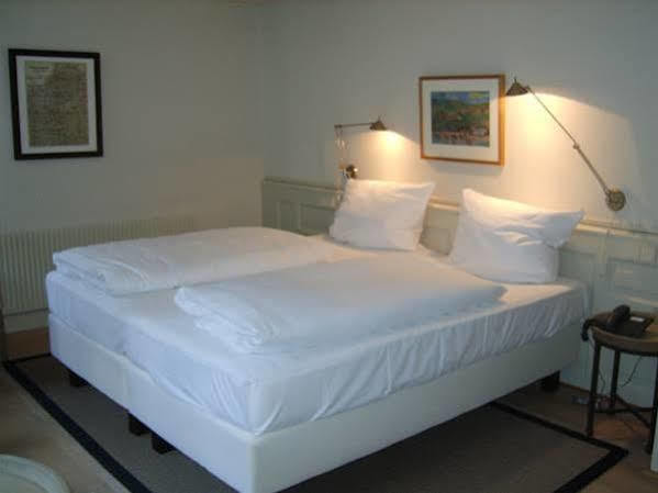 Hotel Schnookeloch 3*